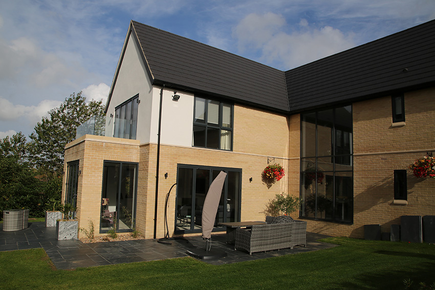 Maher Millard (Umbrella)